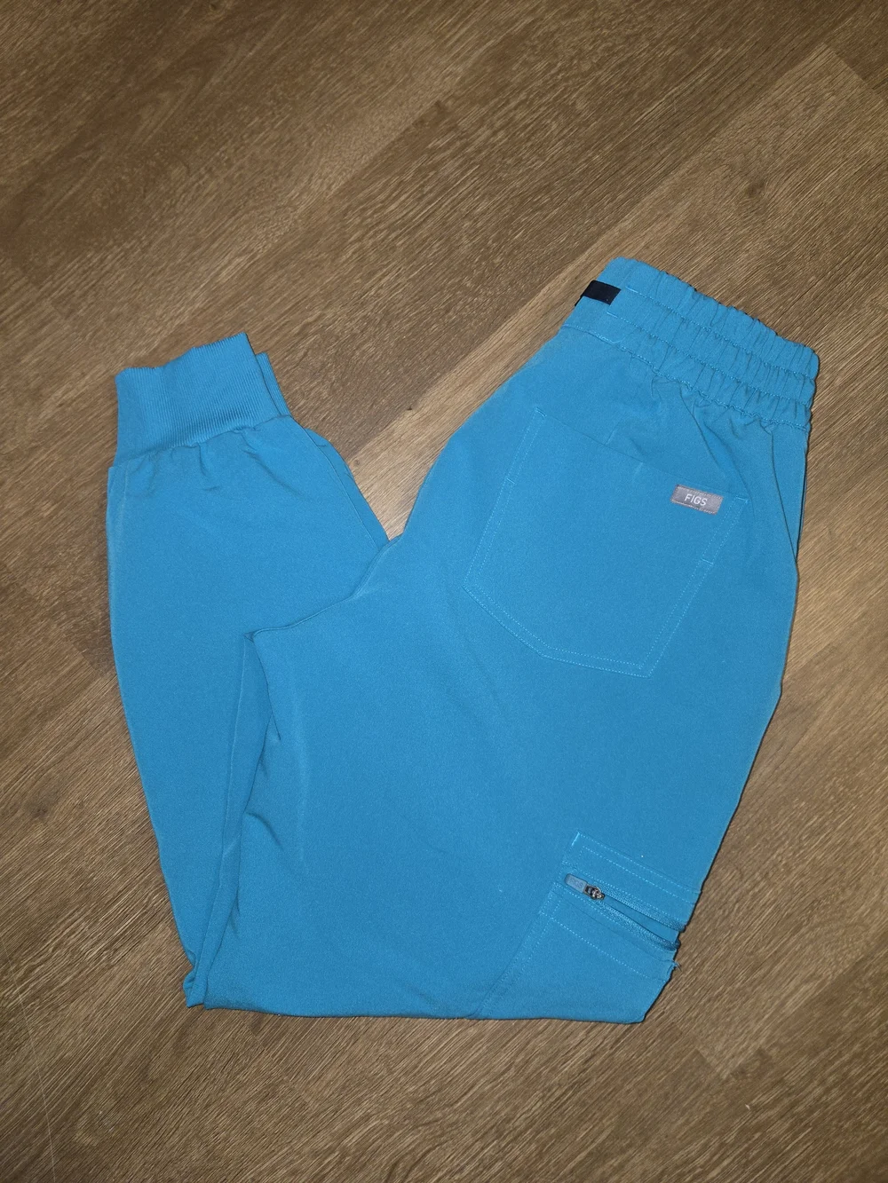 Womens FIGS Teal Scrub Set - Top & Jogger Pants Size M/S